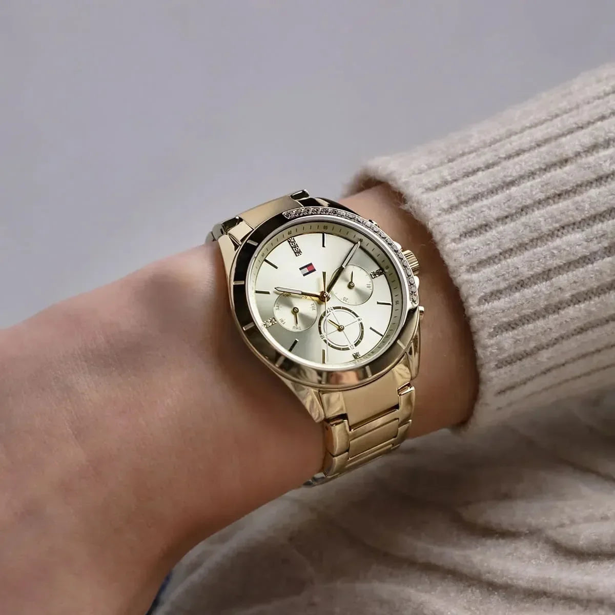 Tommy Hilfiger Women’s Watch 1782385 – Gold Stainless Steel